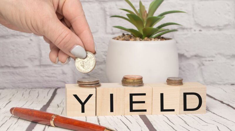 3 Monster High-Yield Stocks to Hold for the Next 10 Years