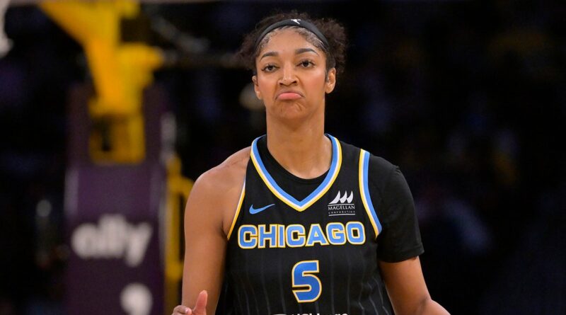 Angel Reese extends double-double streak with season-high 24 points in Sky’s win over Sparks