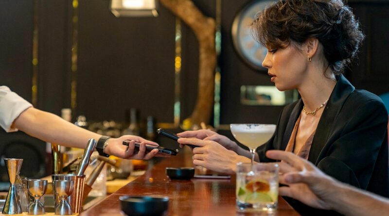 Bartenders spill the beans on Gen Z’s ‘annoying’ drink-by-drink payment habit