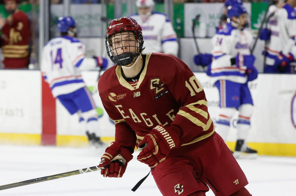 Bruins select Long Island native James Hagens with No. 7 pick to dash Islanders fans’ draft hopes