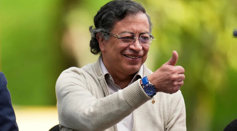 Colombian court halts investigation into presidential campaign funds