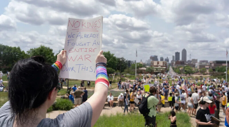 Conservatives happier than liberals? Register readers weigh in. | Letters
