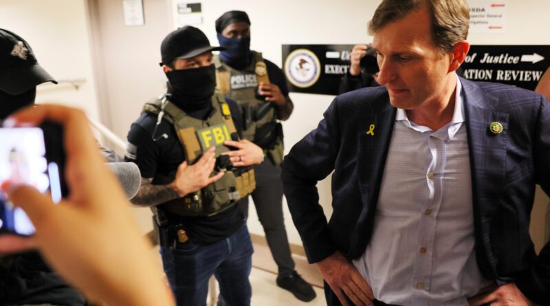 Democrats’ push to ban ICE agents’ masking shows whose side they’re really on