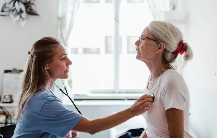 Doctors And Nurses Are Revealing The “Small” Health Signs You Should Never Ignore, And It’s Shocking