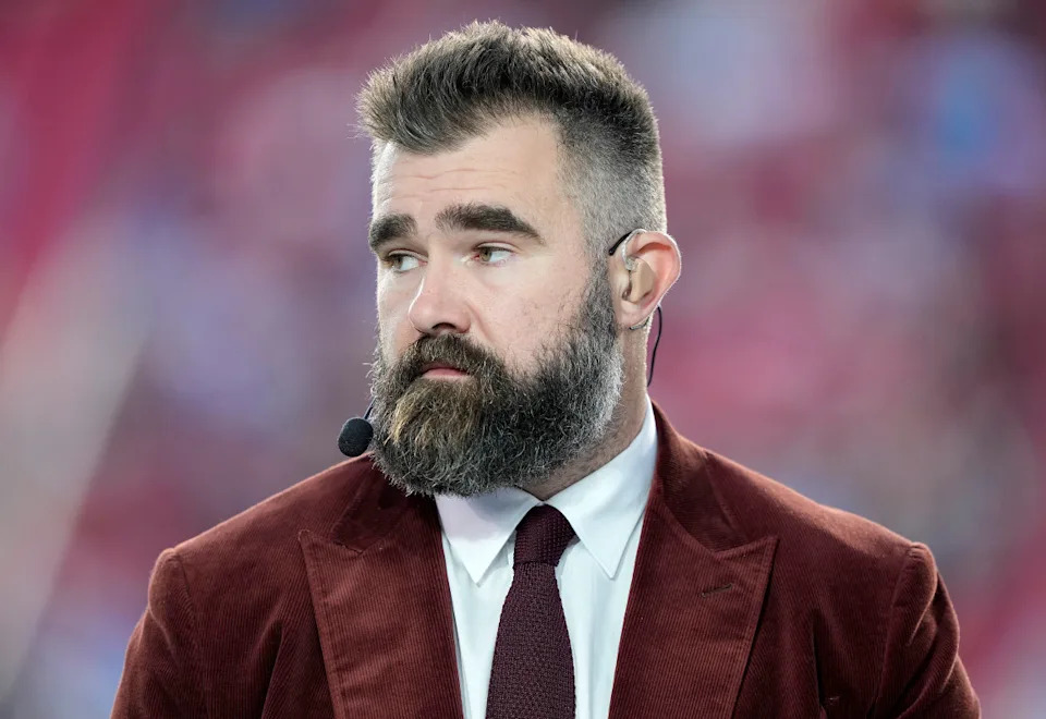 Former NFL Star Has Disgraceful Message For Jason Kelce