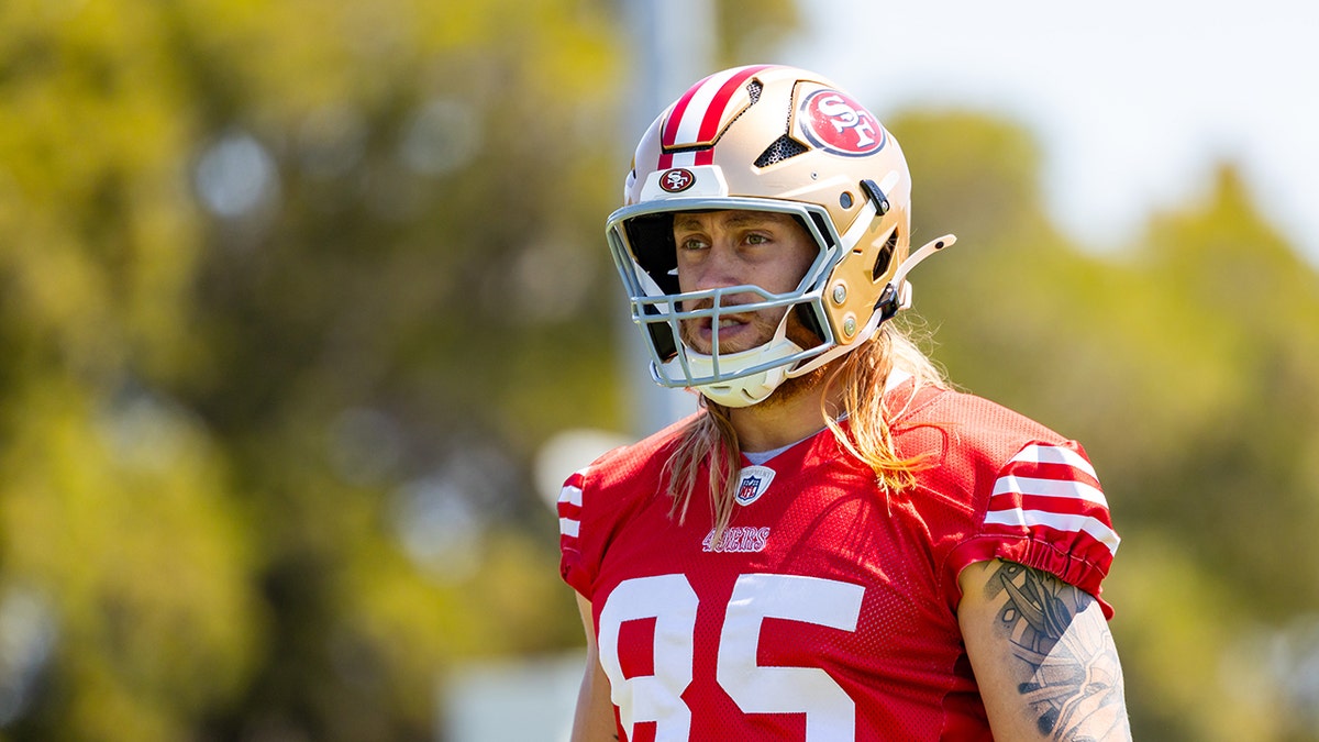 George Kittle’s masterclass showcases true mission behind Tight End University: ‘Uphold the standard’