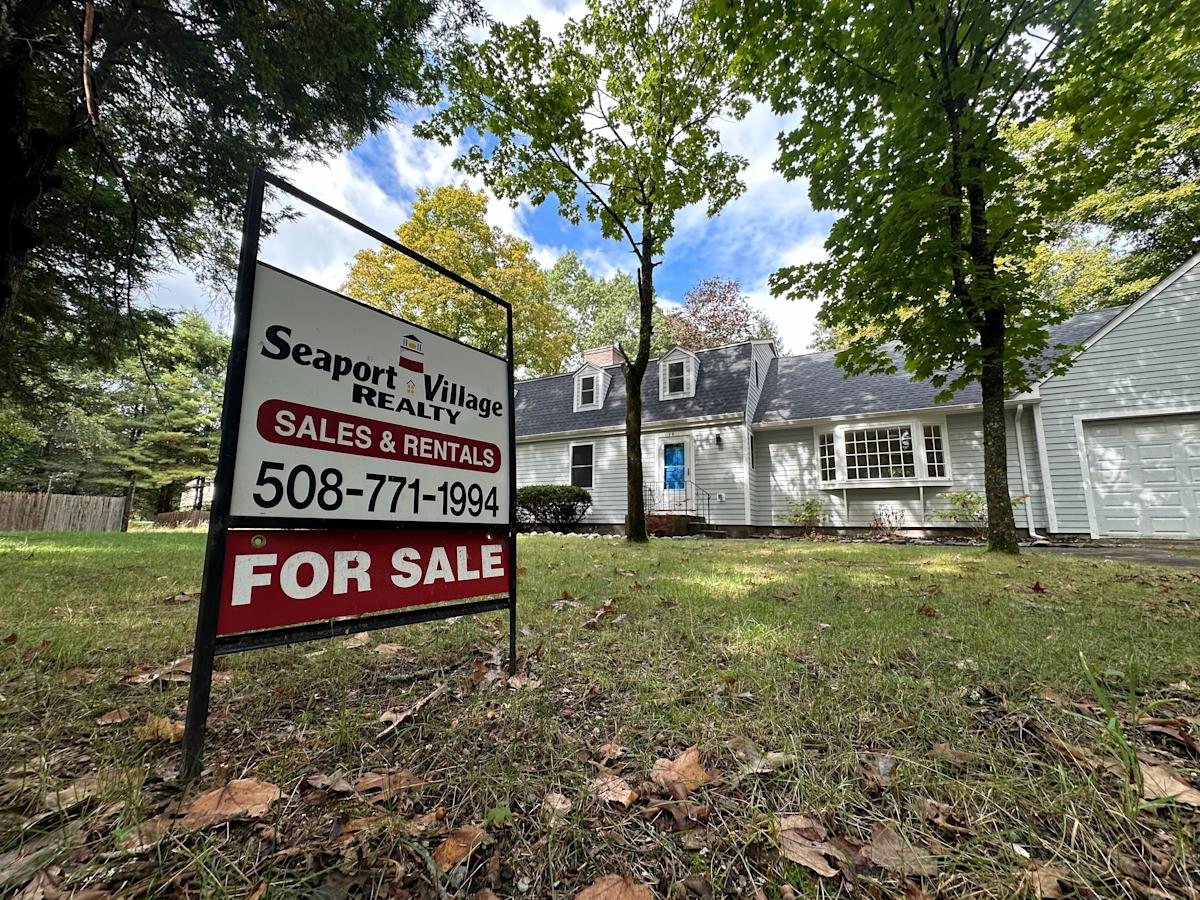 Housing red flag: Data show increase in cancellations of home purchase agreements versus a year ago