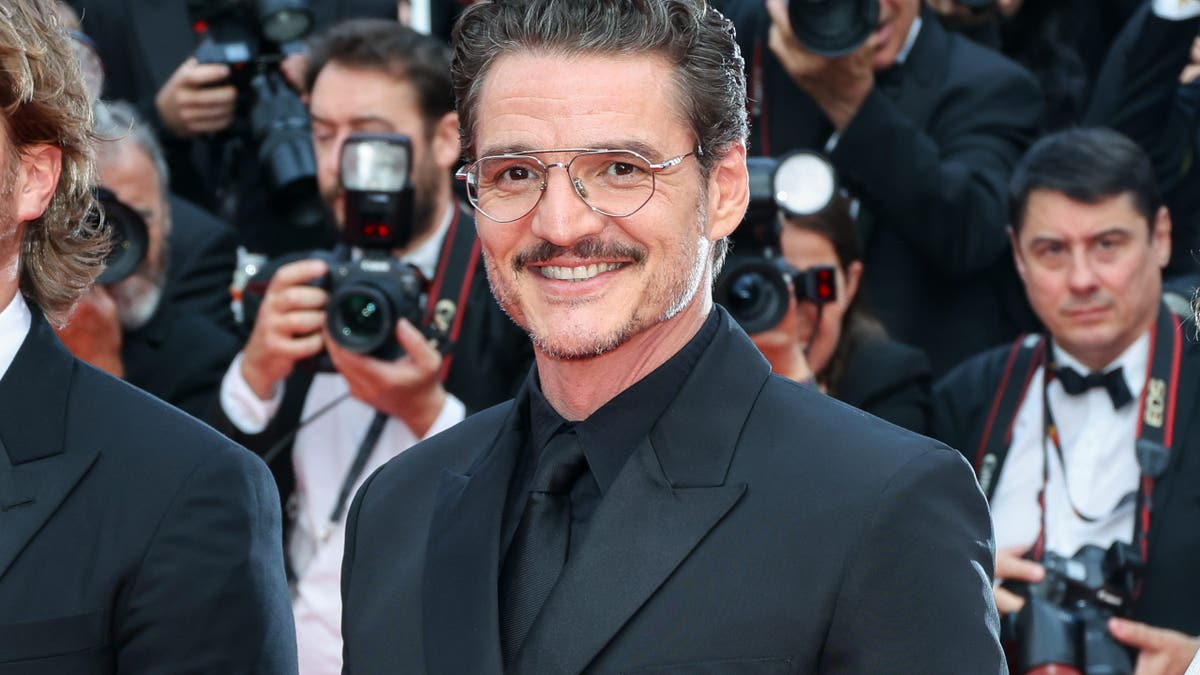 Martina Navratilova slams Pedro Pascal after actor critical of JK Rowling’s stance on trans issues