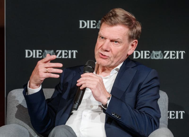 Russia threatens peace and freedom in Germany, warns foreign minister