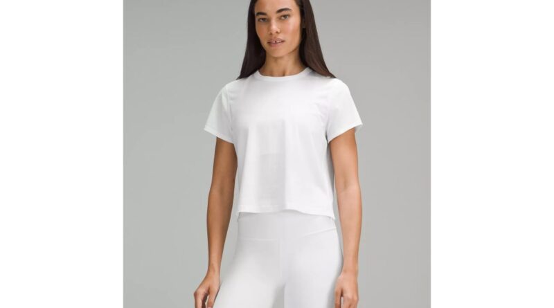 Shop lululemon bestsellers on the ‘We Made Too Much’ page this Fourth of July