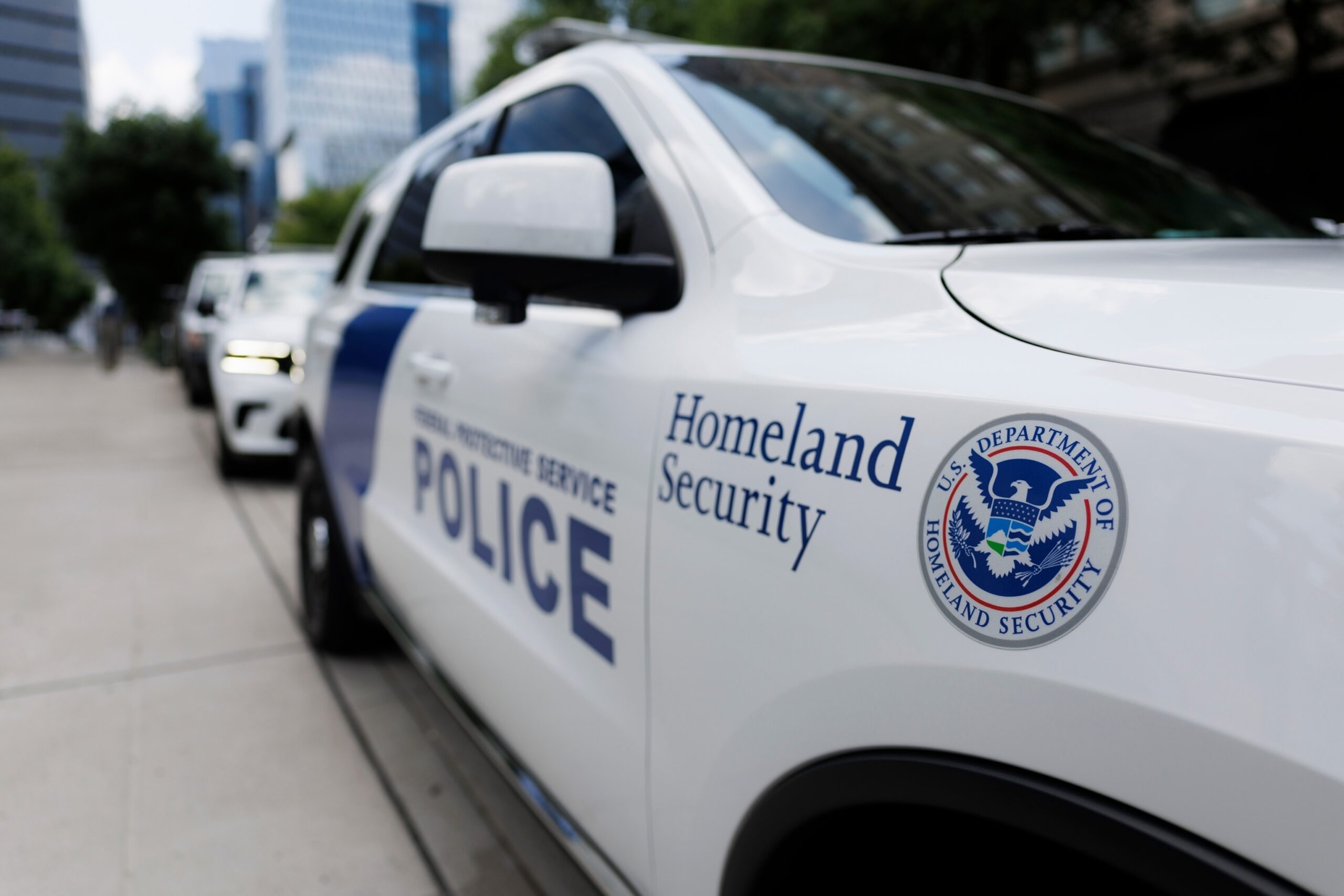 Trump administration eliminating warning period for fining those in the US illegally: Exclusive