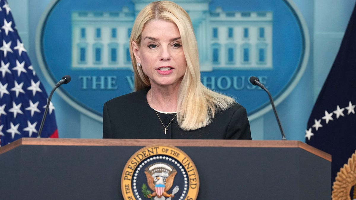 Trump’s crackdown nets over 2,700 alleged members of notorious Venezuelan gang