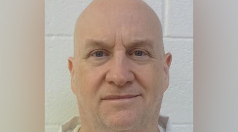 US Border Patrol tactical unit deployed to help manhunt for escaped Arkansas inmate