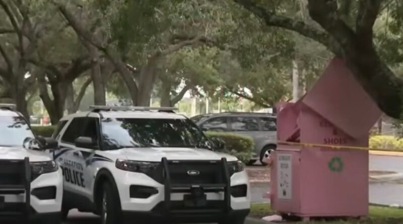 Woman found dead in Florida clothing donation box after going in to get items and becoming stuck: cops