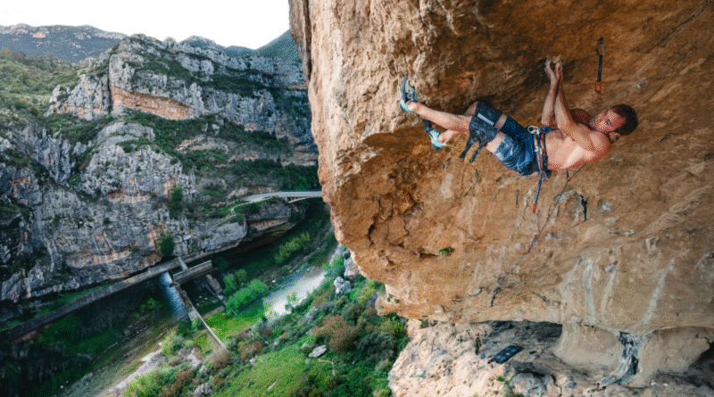 Chris Sharma Is Projecting One of the Hardest Climbs in the World. Here’s How His Photographer Keeps Up