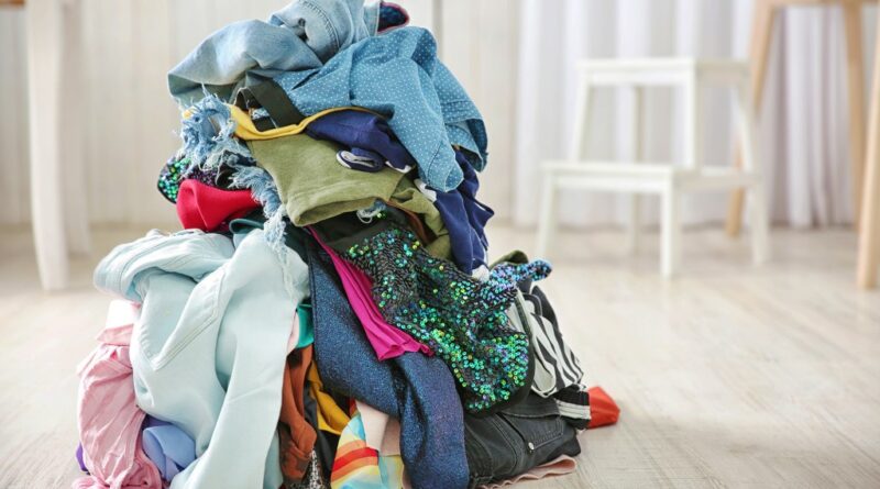 Dear Abby: My son’s fat, unhygienic girlfriend has changed him