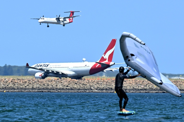 Eight-country coalition aims to tax luxury air travel
