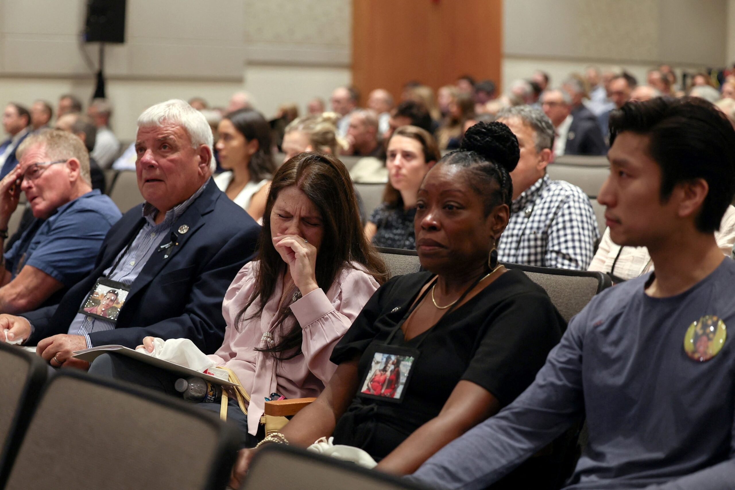 Families of DC plane crash victims break down in hearing as new video is released