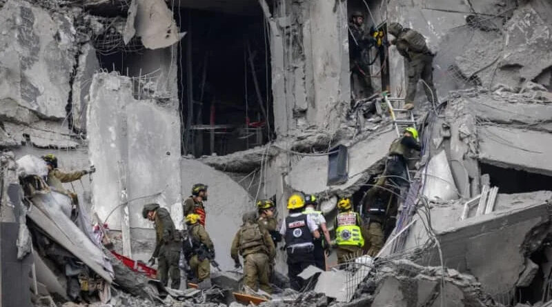 Jaffa resident turns Iranian missile attack rubble into profit