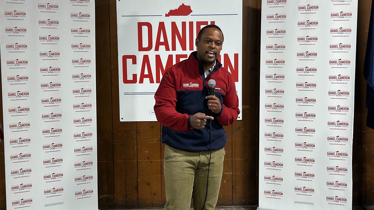Kentucky senate candidates avoid McConnell endorsement, spar over ties to ex-leader