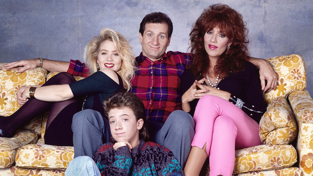 ‘Married… With Children’ stars expose behind-the-scenes drama of beloved sitcom