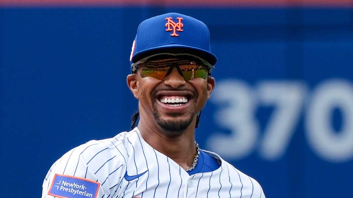Mets’ Francisco Lindor talks about potentially being named captain, David Wright getting his No 5 retired