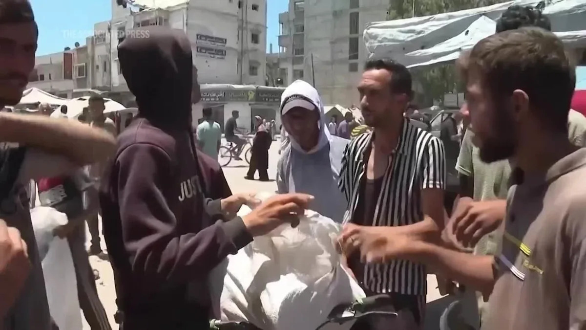 Much of aid entering Gaza being hoarded by gangs and sold at exorbitant prices