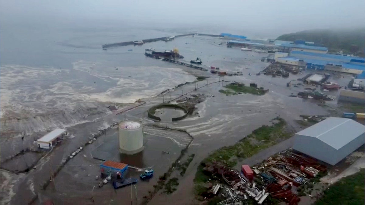 One of the largest earthquakes ever recorded strikes off coast of Russia and more top headlines