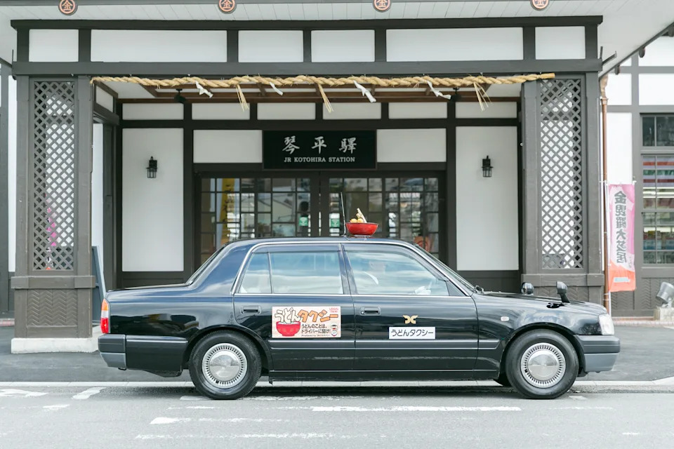 Only in Japan: A taxi that helps travelers find the best noodles on Earth