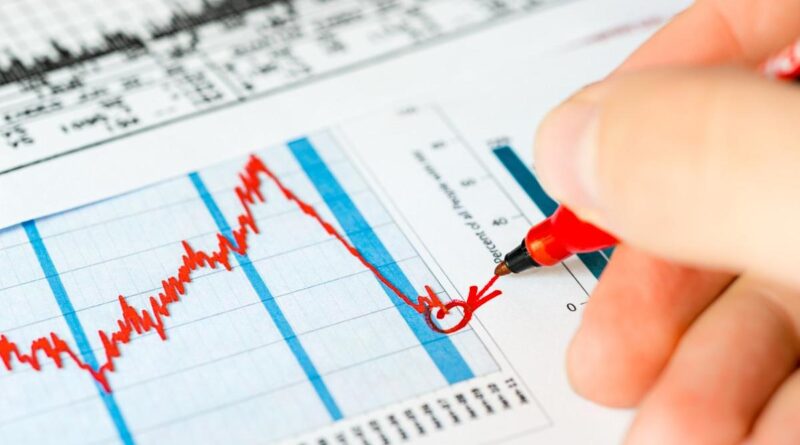 Prediction: 2 of Crypto’s Biggest Winners — XRP and Bitcoin — Will Lose 50% (or More) of Their Value Over the Next 2 Years