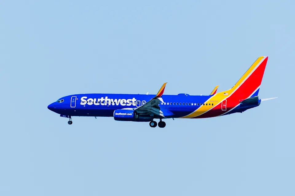 Southwest flight drops 475 feet to avoid ‘midair collision’ with Hawker Hunter