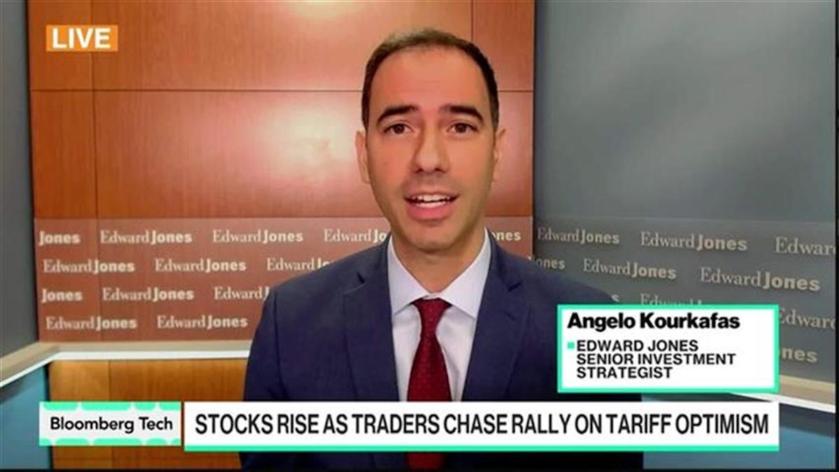 Tech Profits Fuel Bullish Moves
