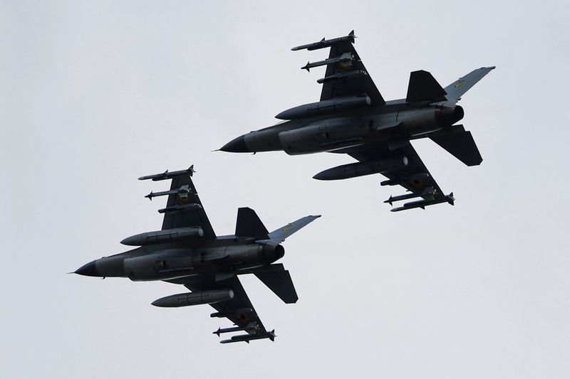 Ukraine arrests air force officer for spying on Western-supplied fighter jets