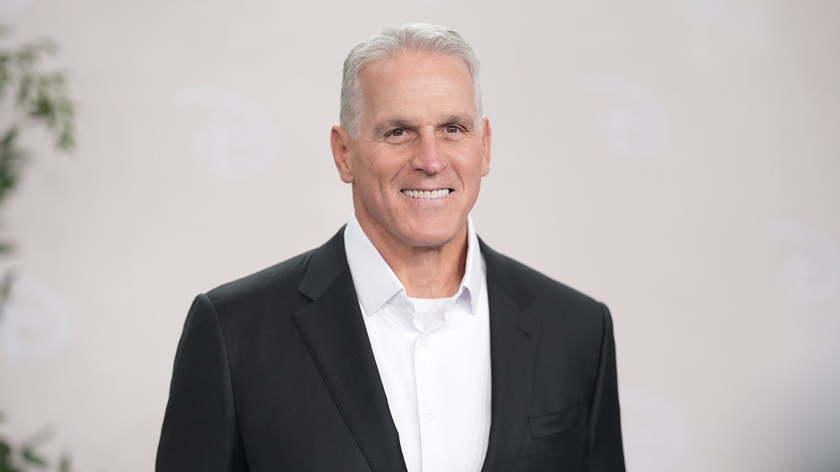 ‘Golden Bachelor’ Mel Owens’ ex issues warning for ladies after he refuses to consider anyone over 60