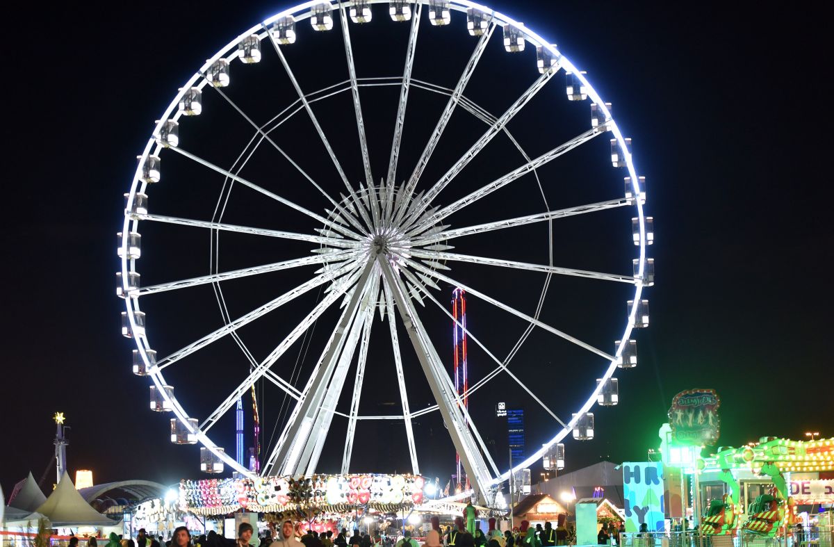 Horrifying Video Shows Amusement Park Ride Snap in Half