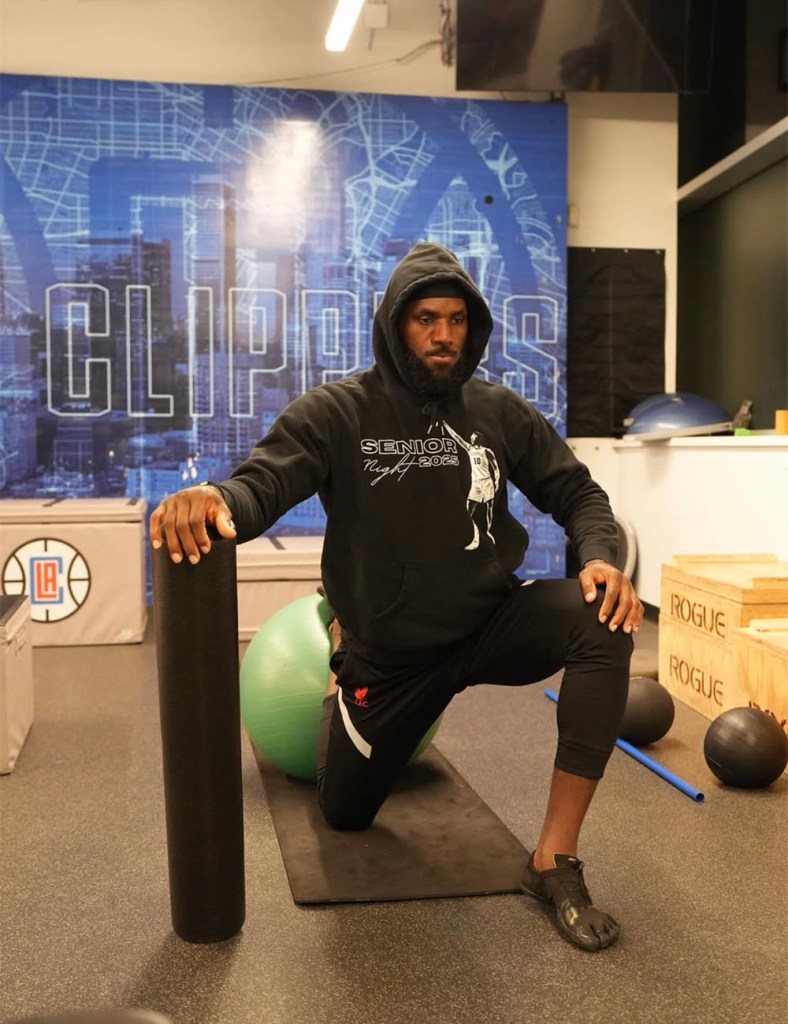 LeBron James’ fiery Instagram post includes Clippers twist